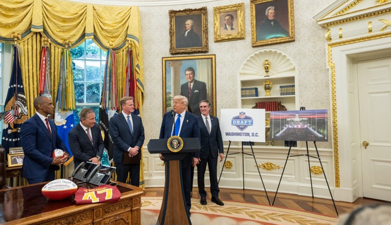 [Photo of Secretary Turner]