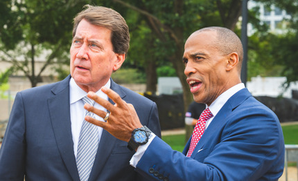 Sen. Hagerty and Sec. Turner at Showcase